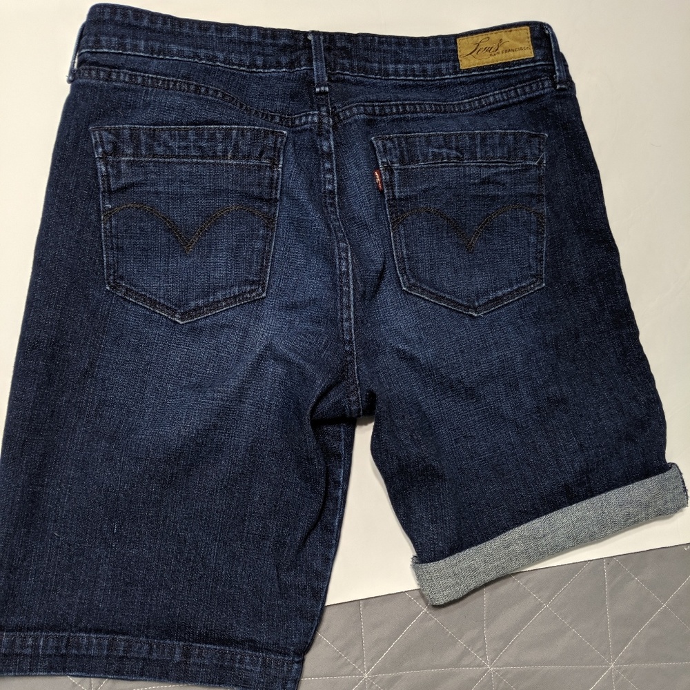 Levi's - Picture 5 of 6